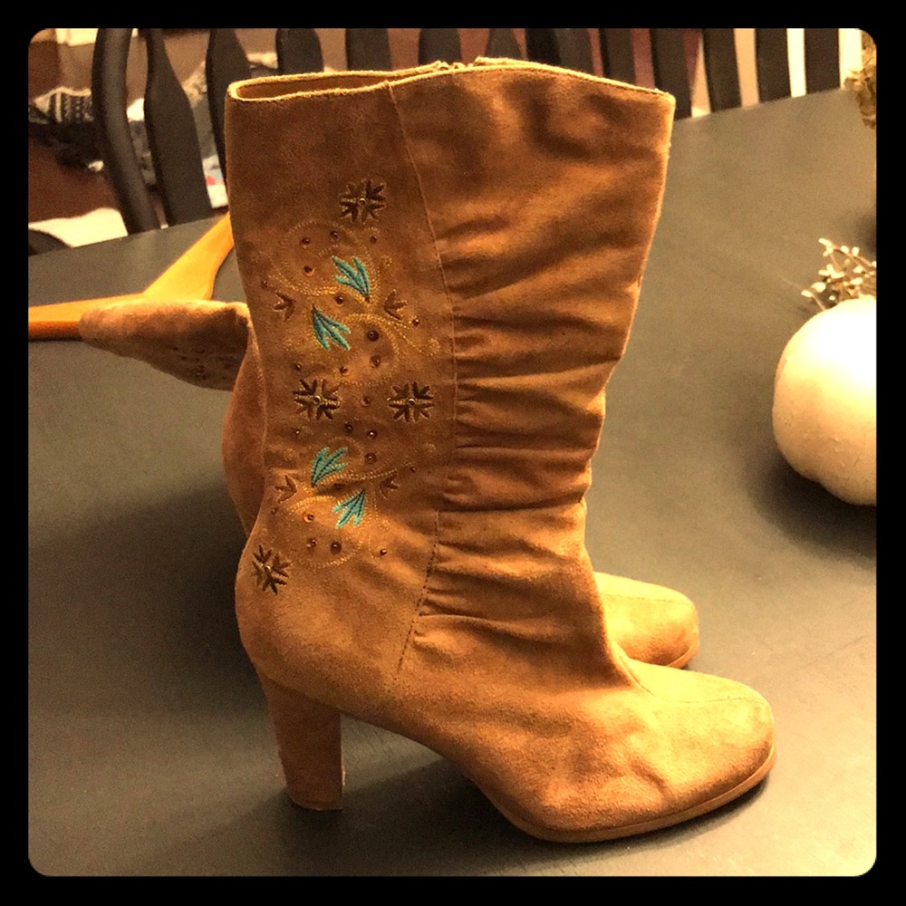 Brown suede, mid calf high heeled boots